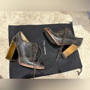 VINTAGE- DOLCE & GABANA HEELS